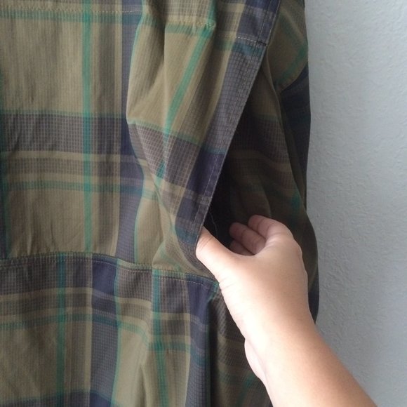 Columbia Omni Shade Button Down Shirt New - Picture 8 of 8